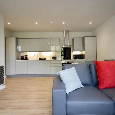 A Brand New Modern 2-bed In Bedminster Lägenhet