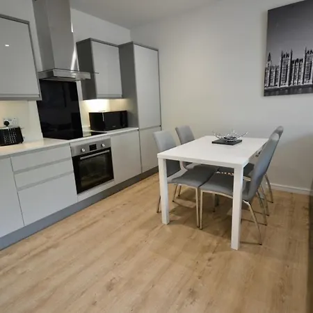 A Brand New Modern 2-bed In Bedminster Bristol